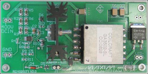 LED驅(qū)動(dòng)器參考設(shè)計(jì)，1.9英寸 x 3.9英寸，雙層板