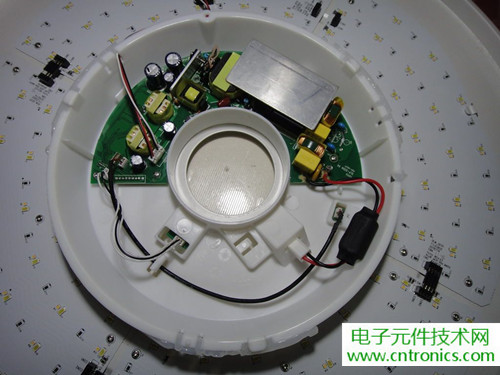 高端大氣上檔次！智能遙控調(diào)光LED吸頂燈拆解