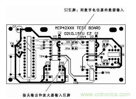 采用這種新的布線，將模擬線路和數(shù)字線路隔離開了。增大走線之間的距離，基本消除了在前面布線中造成干擾的數(shù)字噪聲。