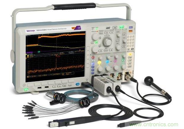 混合域示波器(MDO)將頻譜分析儀、示波器和邏輯分析儀組合在一臺儀表內，可以從全部三臺儀器中產生同步的而且與時間關聯(lián)的測量結果。圖中顯示的是泰克公司的MDO4000B。