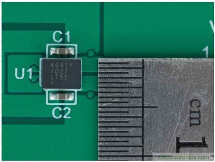 3.6V輸入、雙路輸出µModule降壓穩(wěn)壓器以3mm × 4mm小尺寸為每通道提供2A電流